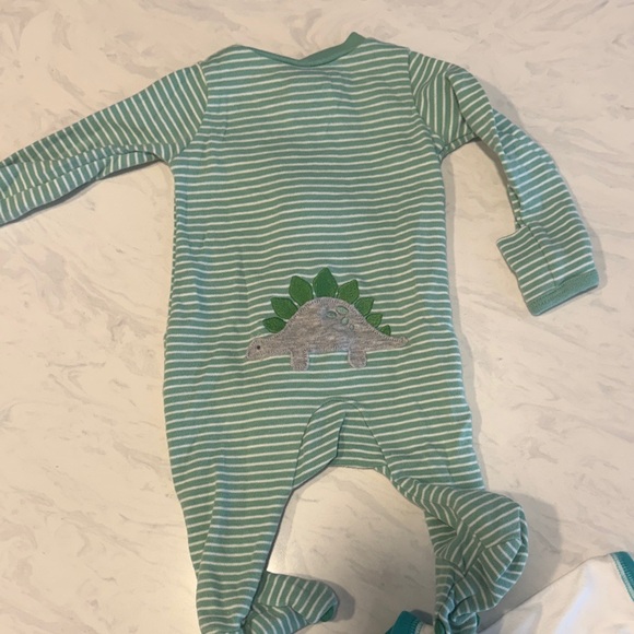 Newborn Bundle - Picture 11 of 13